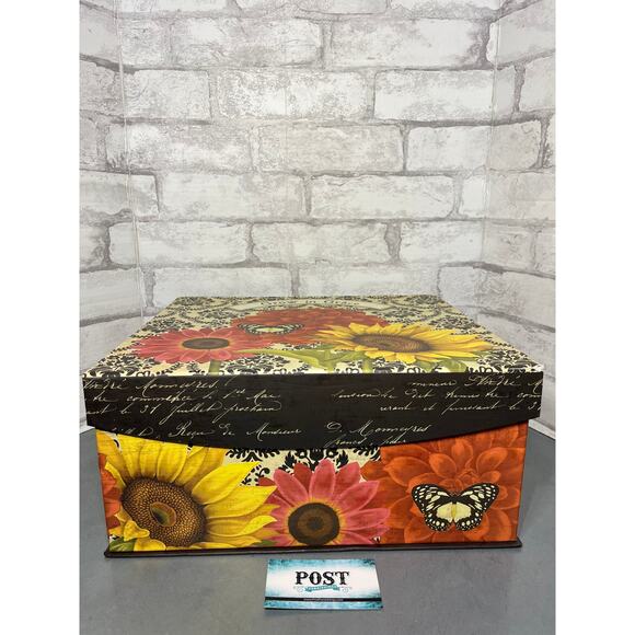 “Grow In Grace” Floral Keepsake Box - Picture 1 of 7